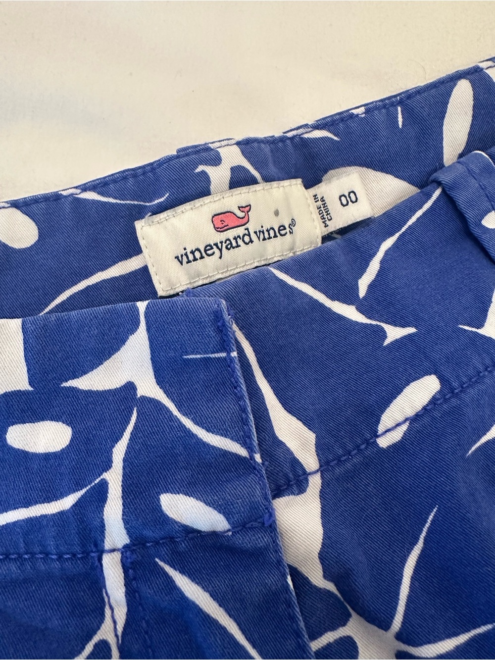 Vineyard Vines Blue and White Floral Pattern Shorts